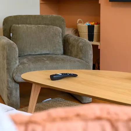 Hyper Centre - 6v - 2 - Wifi * Tours