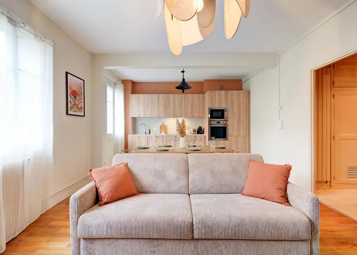 Hyper Centre - 6v - 2 - Wifi Апартаменты *